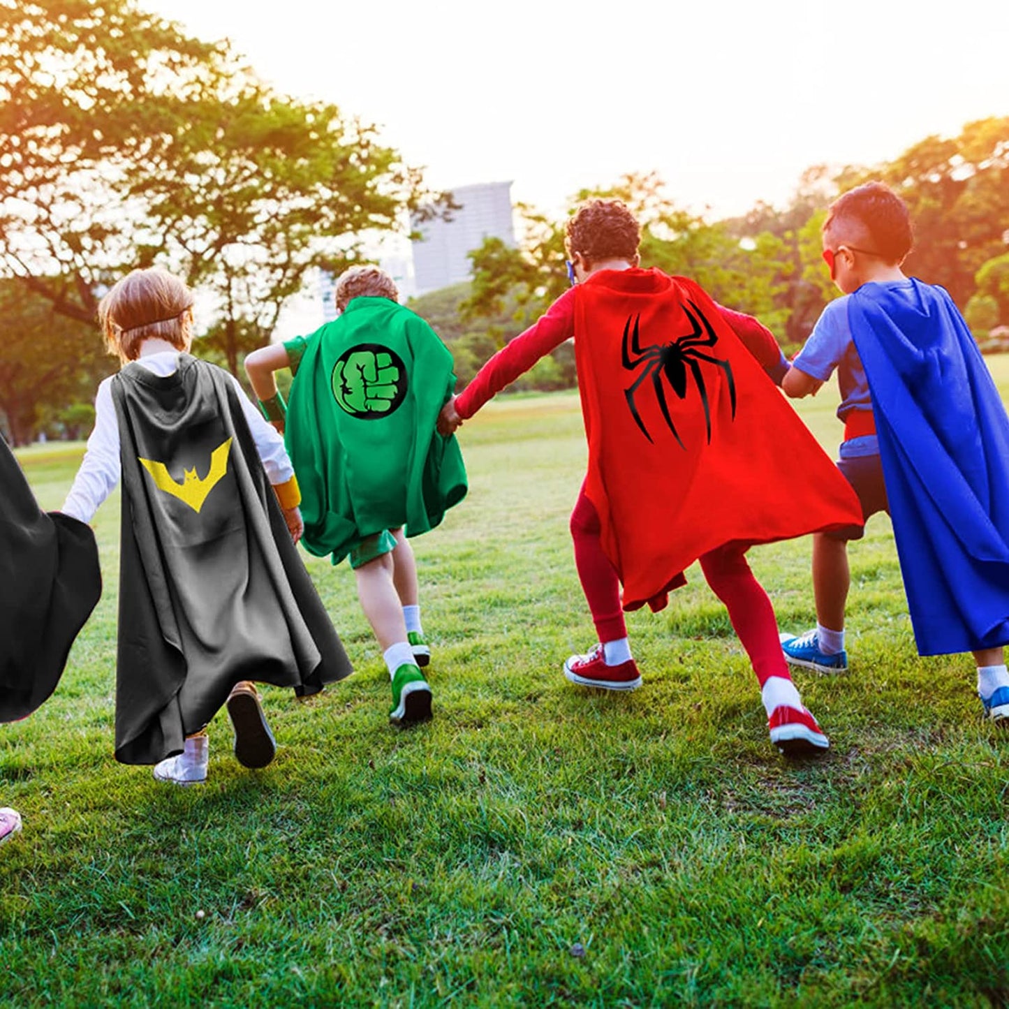 LIGHT UP SUPERHERO CAPES - Uporpor